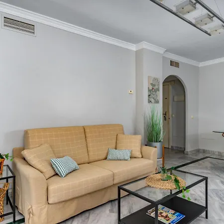 Bright Terrace Puerto Banus By Rent Me 公寓 *