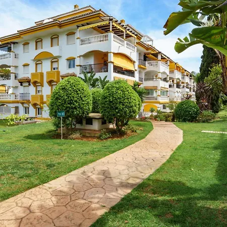 Apartment Bright Terrace Puerto Banus By Rent Me