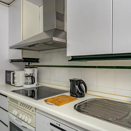 Bright Terrace Puerto Banus By Rent Me 公寓